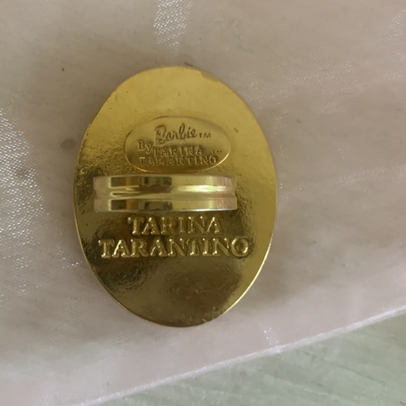 Tarina Tarantino Barbie ring - Picture 5 of 5